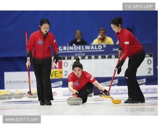 中国冰壶女队惜败加拿大 连败局面难改